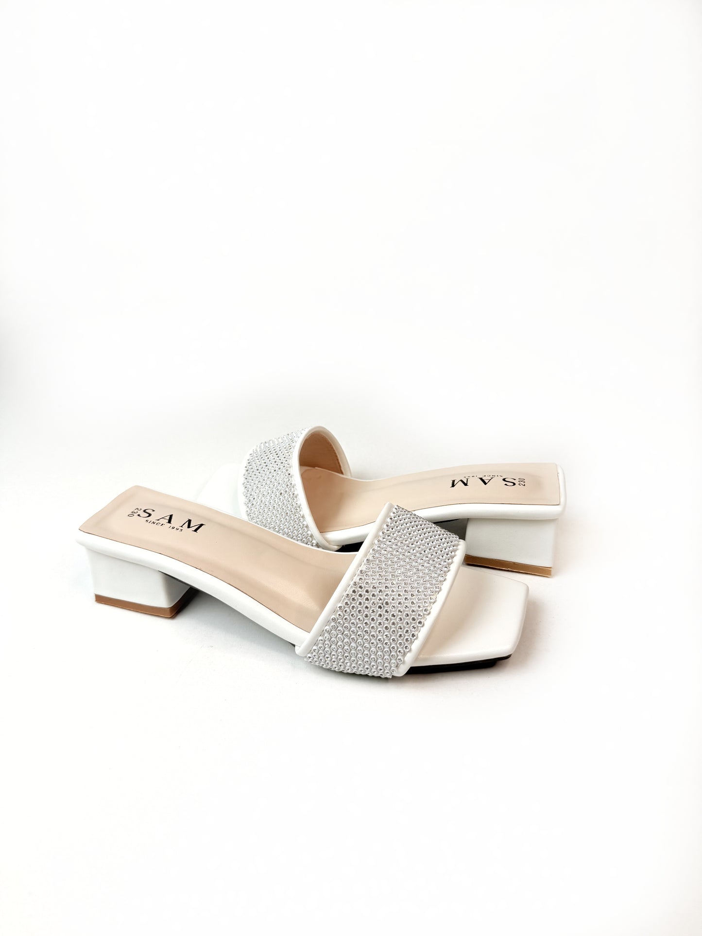 Crystal Band 1.5 inch Heel