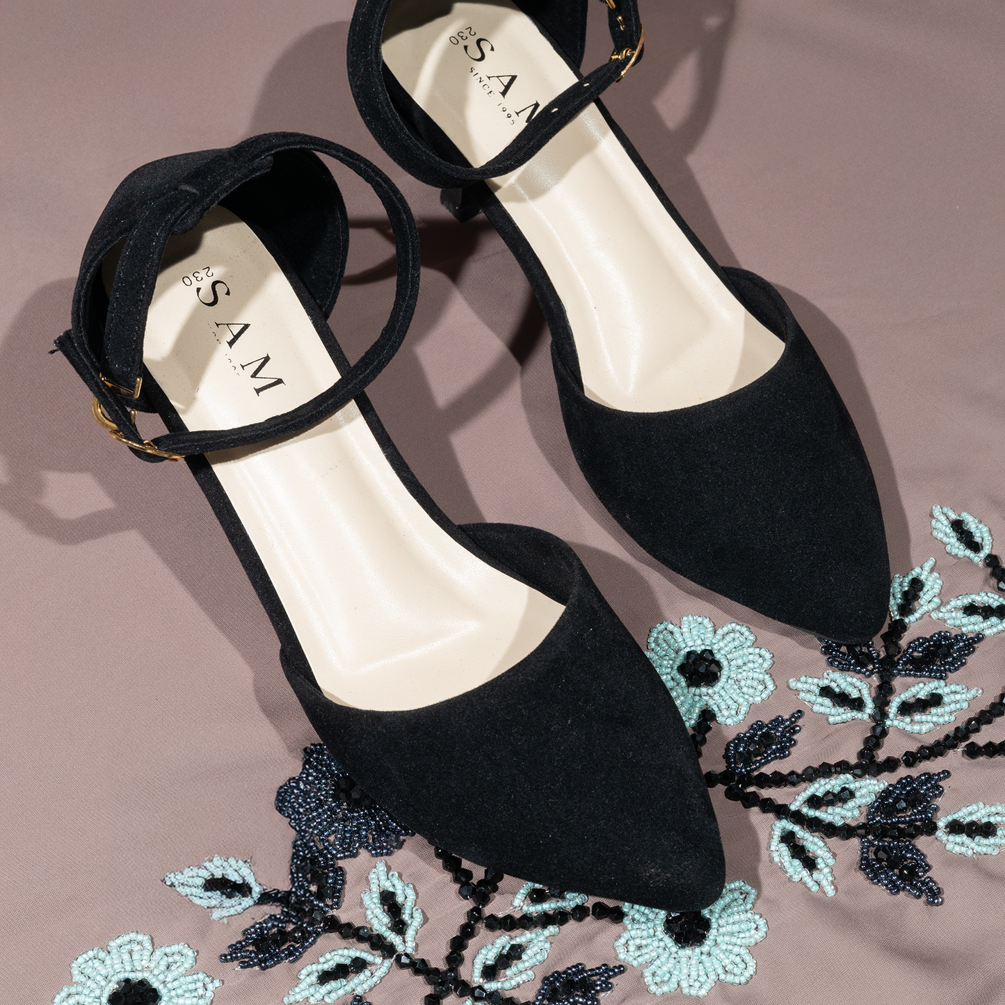 Monarch Pointed 2.5 inch Heels