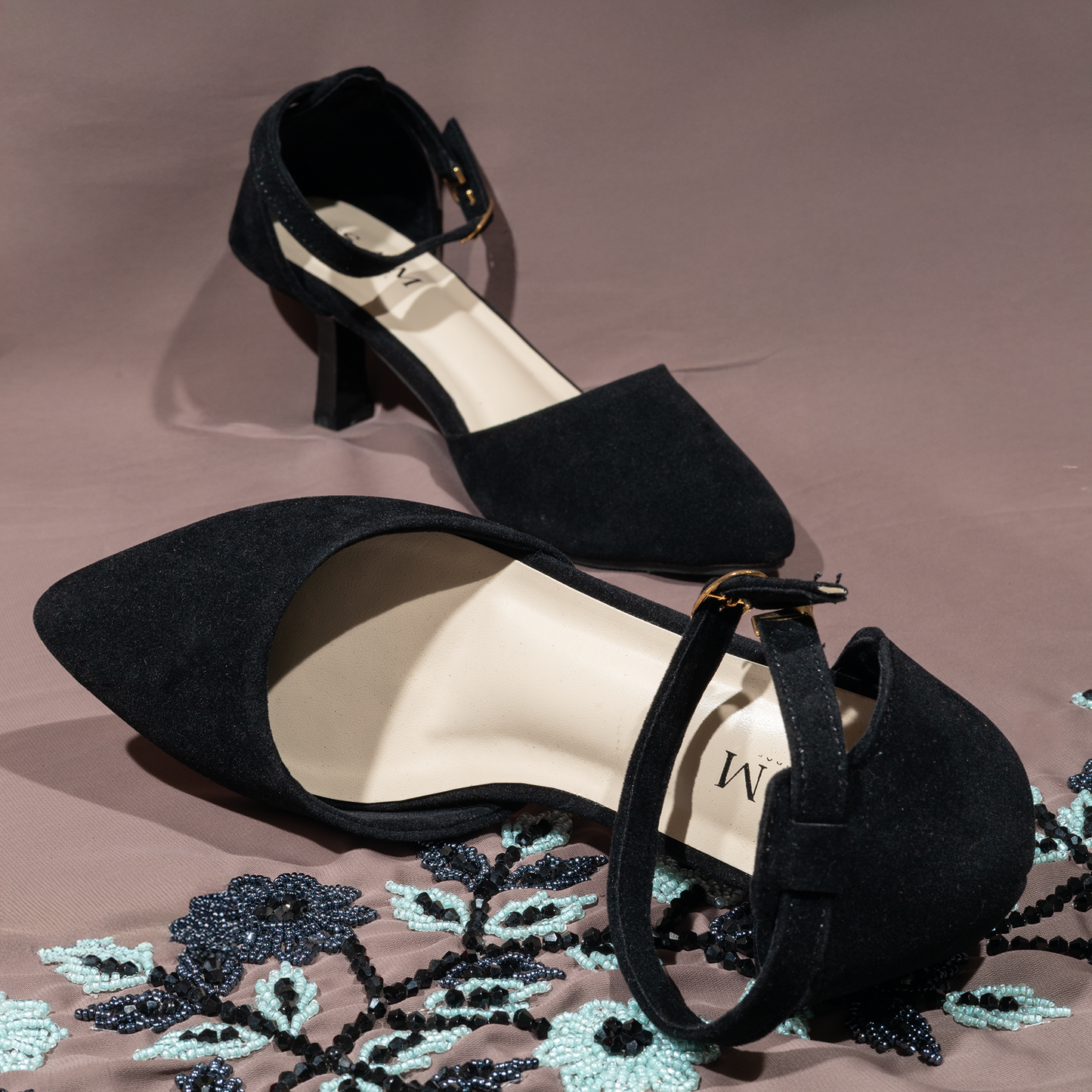 Monarch Pointed 2.5 inch Heels