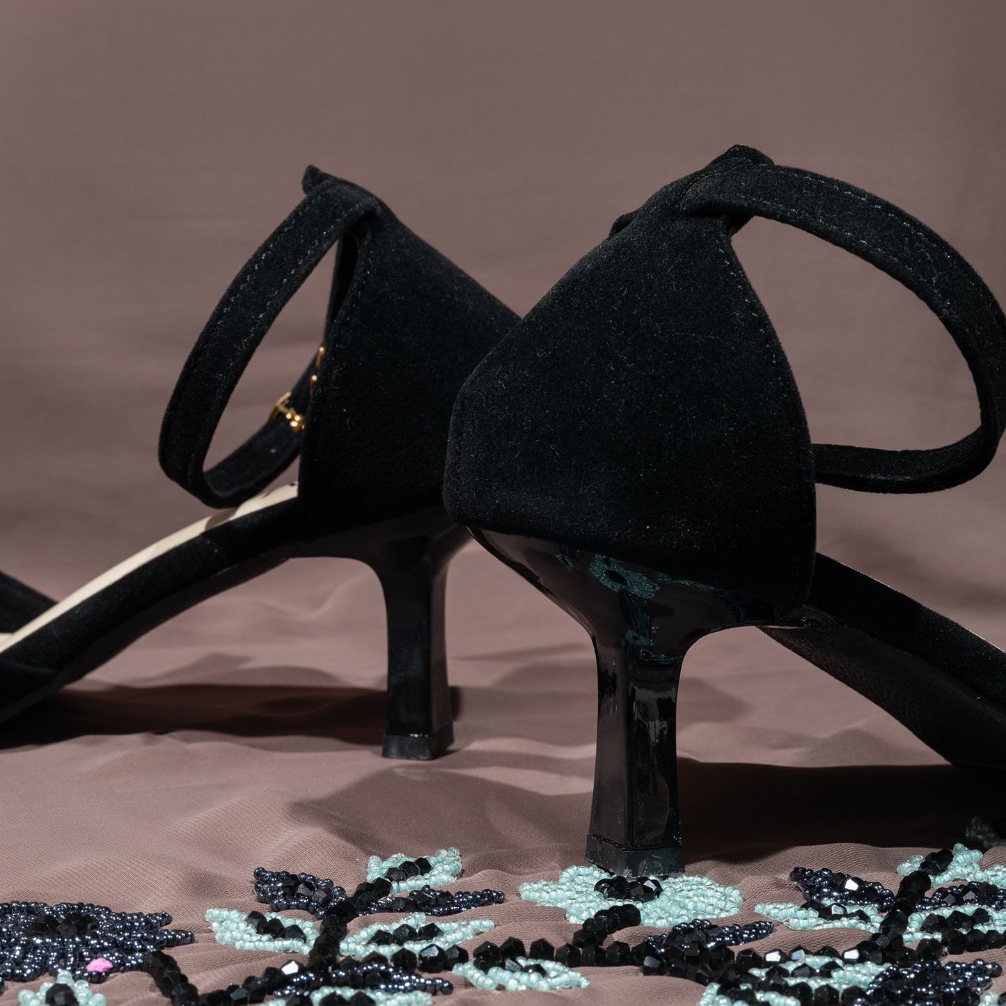 Monarch Pointed 2.5 inch Heels