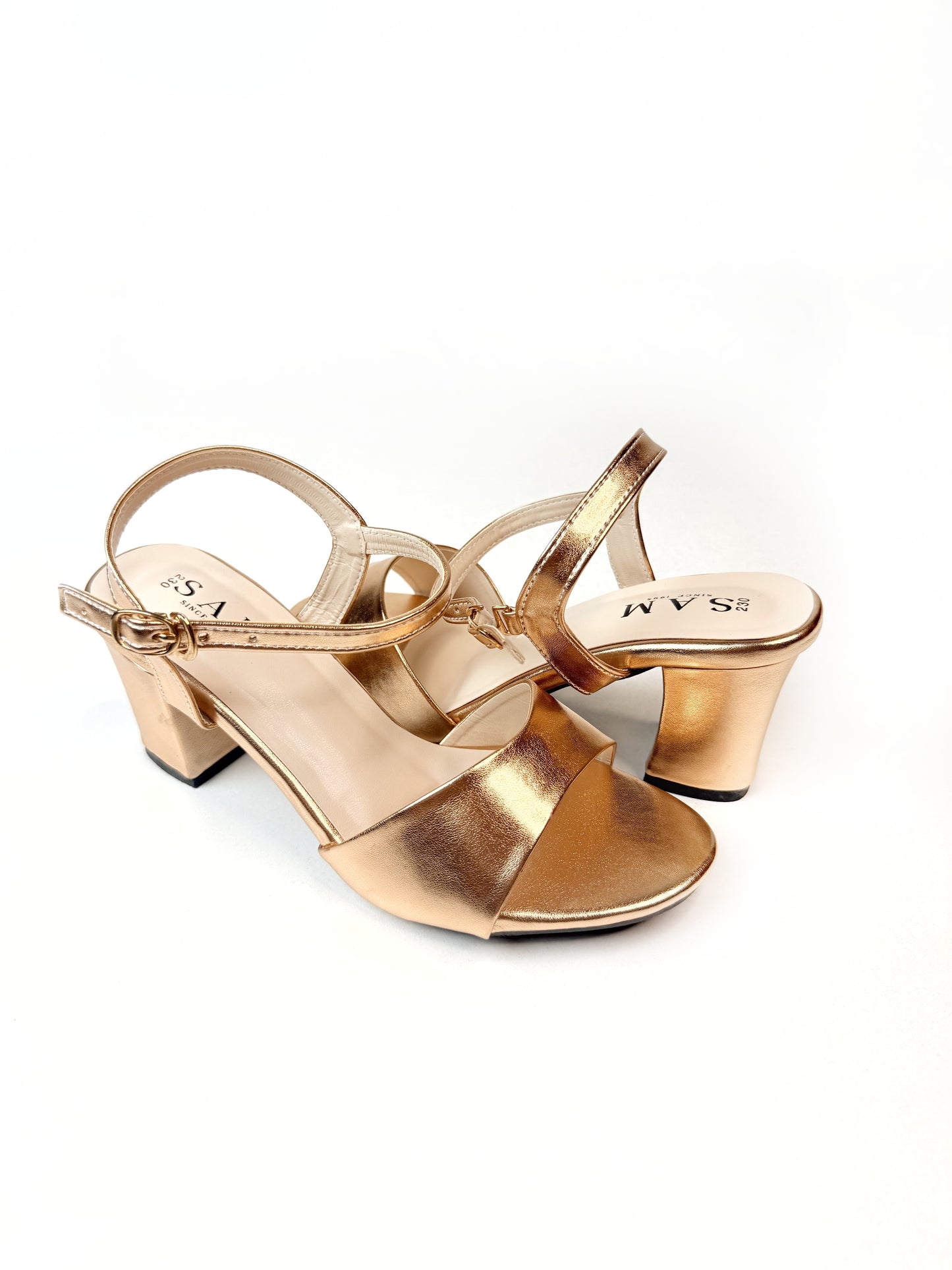Sleek Metallic 2.7 inch Heel