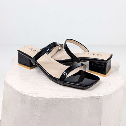 Minimal Double Thin Strap 1.5 Inch Heel